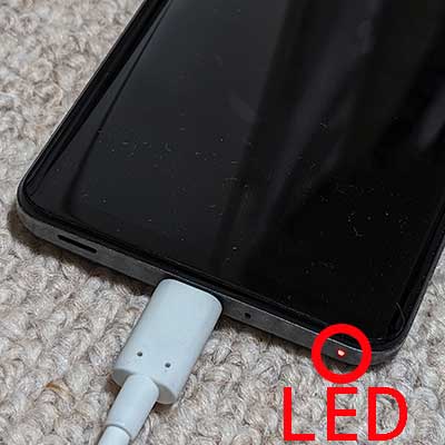 AQUOS zero2 LED